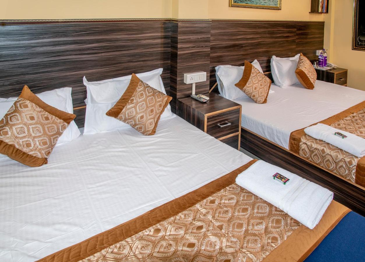 Vrindavan Comfort Inn Haydarabad Dış mekan fotoğraf