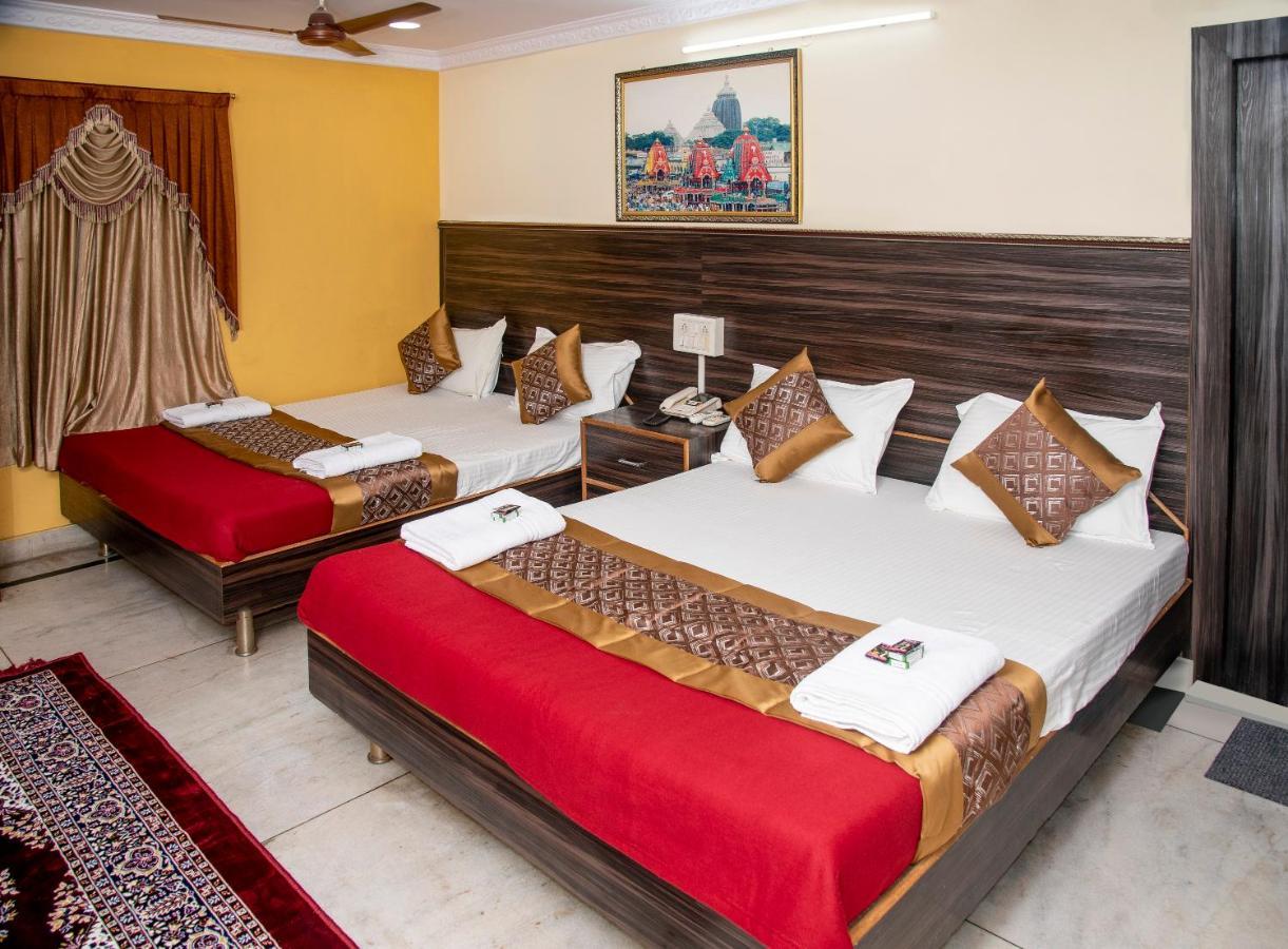 Vrindavan Comfort Inn Haydarabad Dış mekan fotoğraf