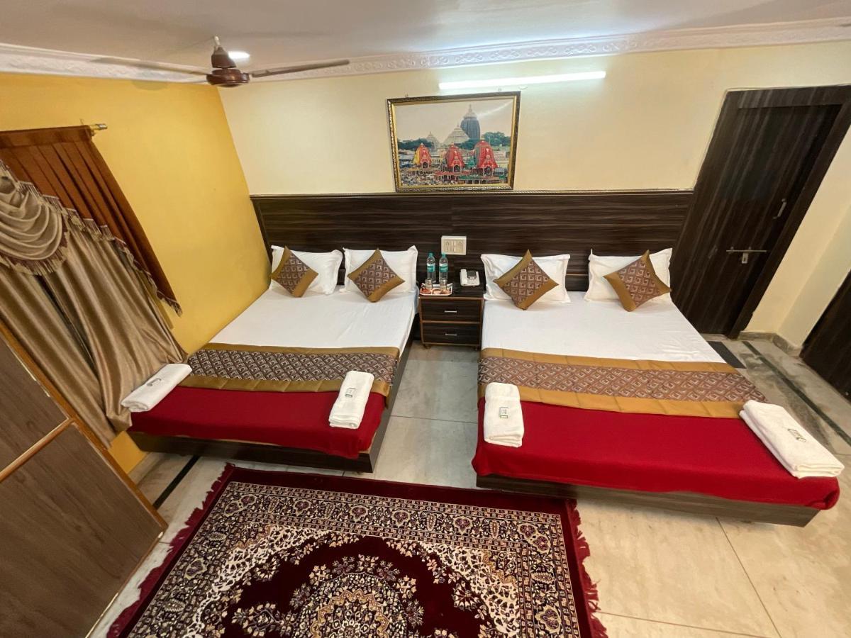 Vrindavan Comfort Inn Haydarabad Dış mekan fotoğraf